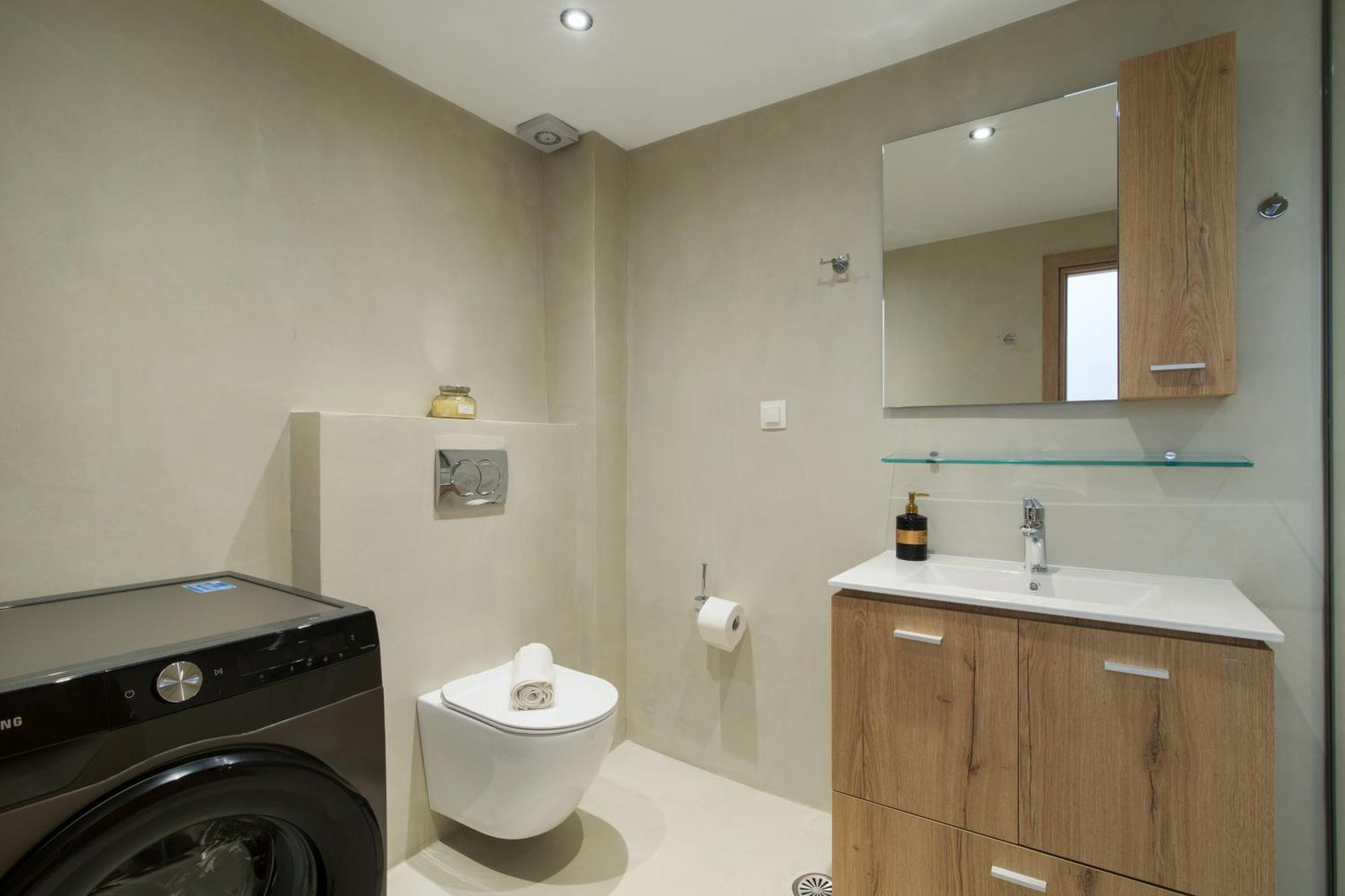 Marinasia's Corfu Town Apartment *