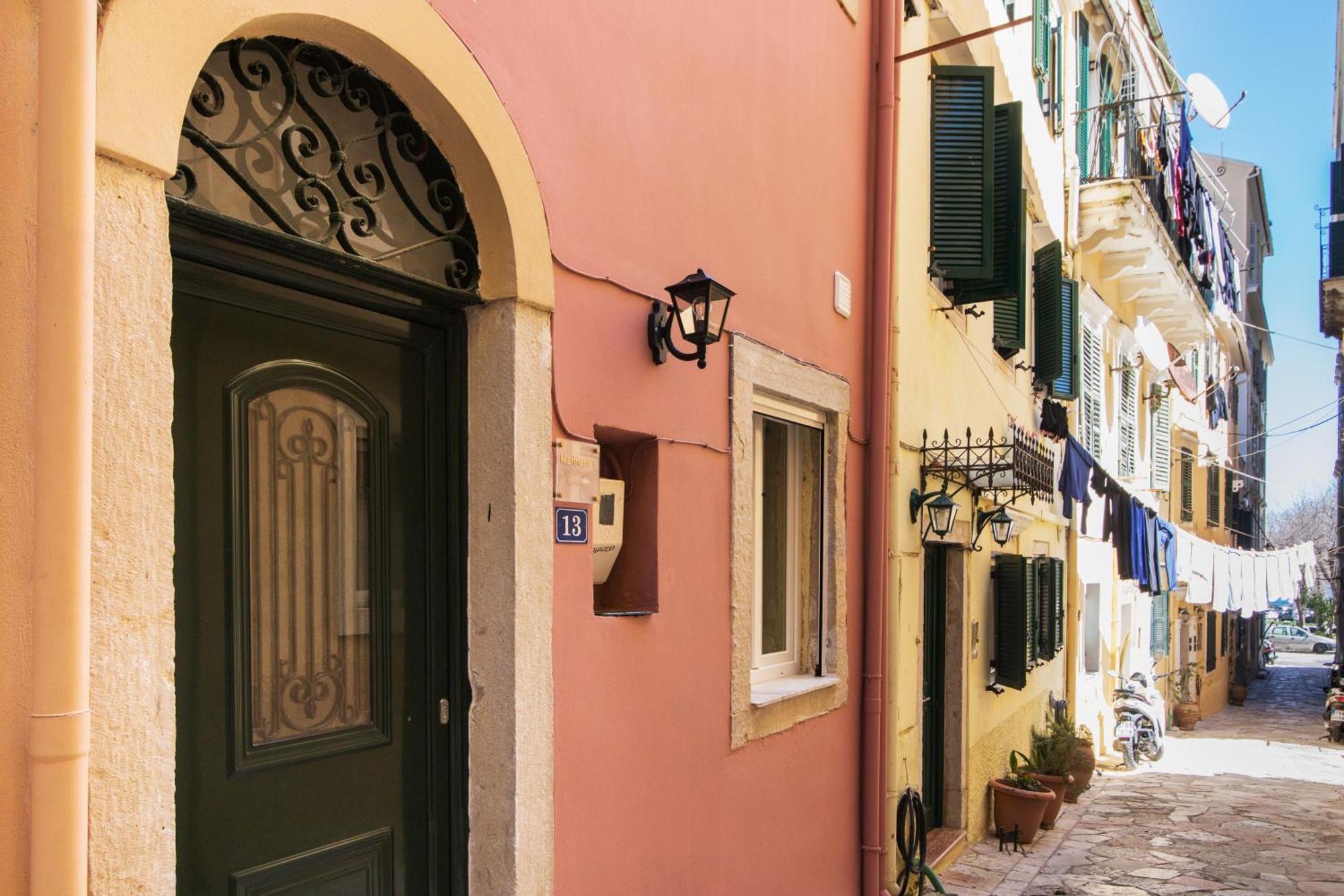 Marinasia's Corfu Town Apartment